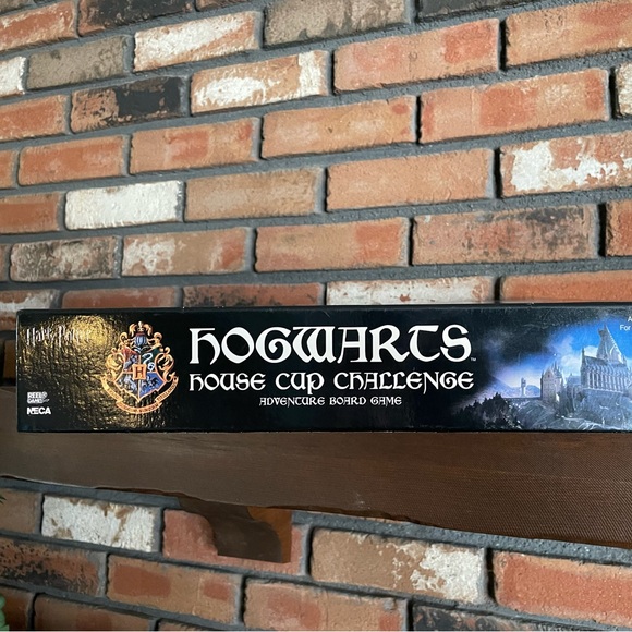 Hogwarts House Cup Challenge Harry Potter Adventure Board Game Hard to Find - Picture 5 of 9